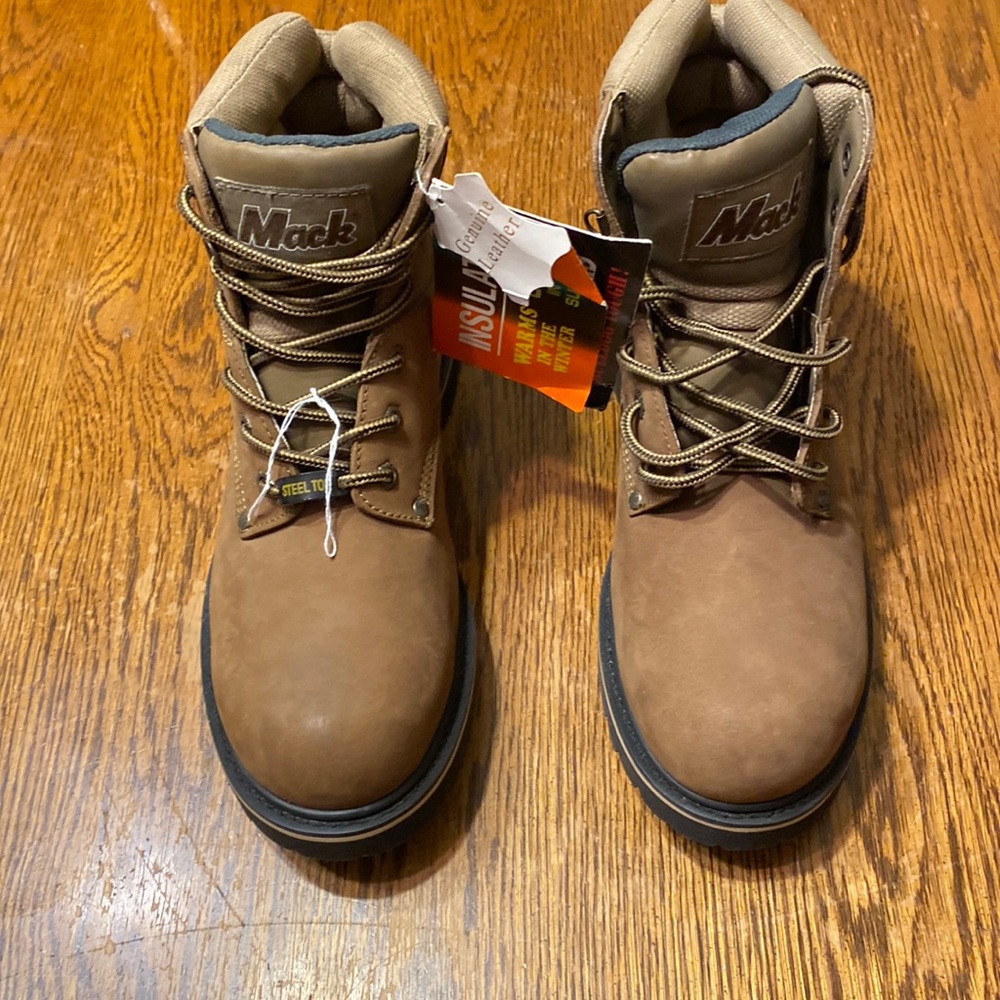 Mack boots composite toe brand new with tags